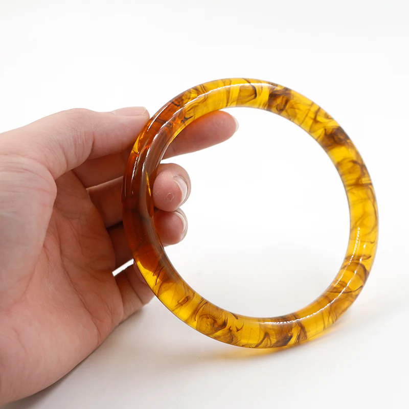 Cosa rende un braccialetto più di un semplice accessorio?
