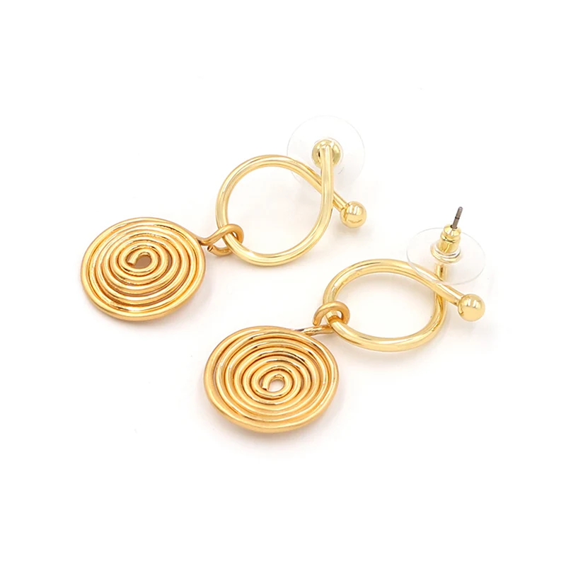 Orecchini a spirale in oro in oro in ottone